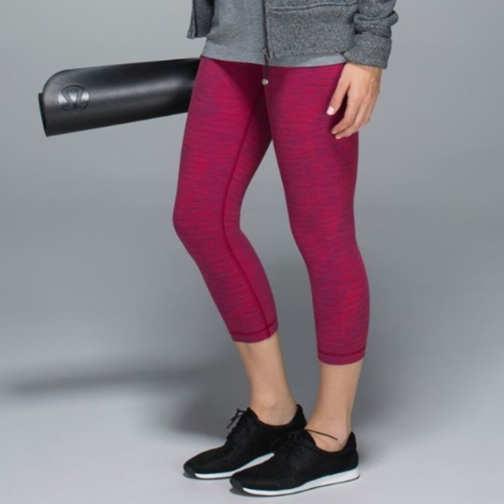 Lululemon Wunder Under Crop Leggings sz 4